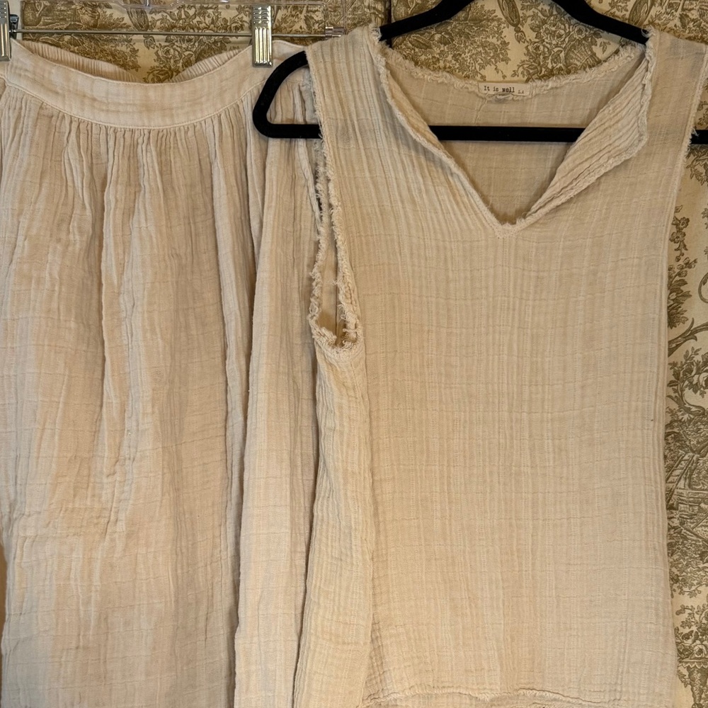 It is well LA Gauze 100% Cotton Sleeveless Top and Maxi Skirt Set in Natural - Picture 5 of 12